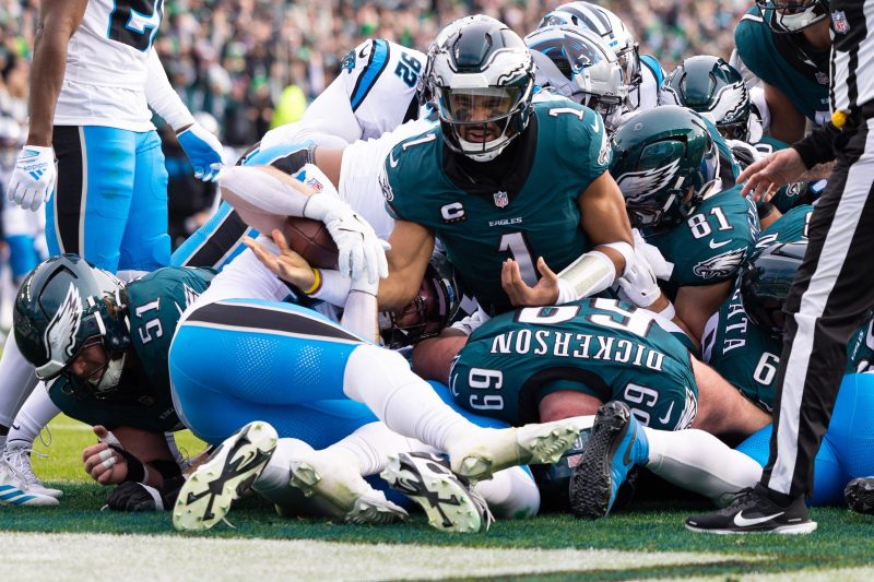 Should the NFL ban the tush push? Our experts debate