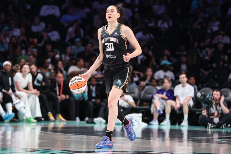 Liberty vs. Sky live updates: Reese, Chicago host reigning WNBA champs