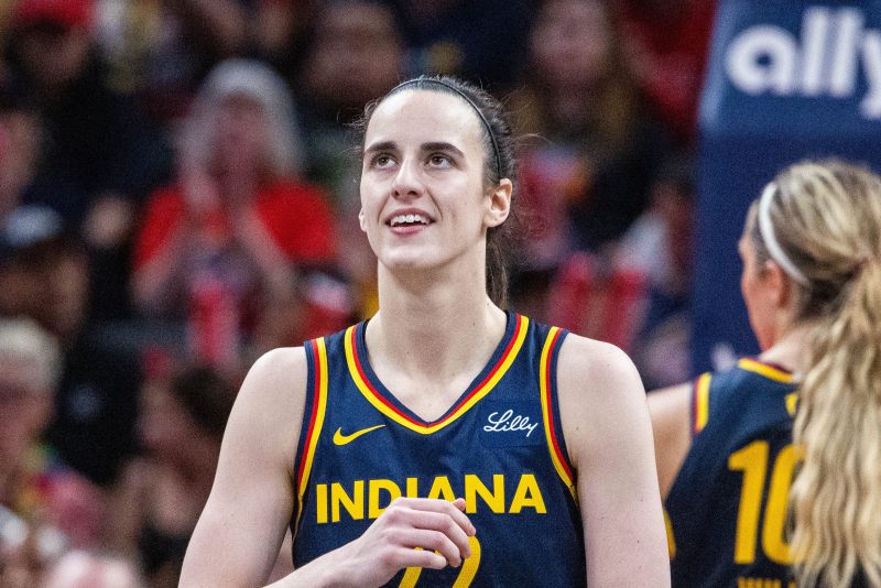 Fever vs. Valkyries live updates: Caitlin Clark back in action