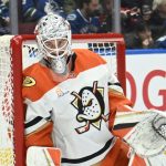 NHL trade tracker: Analyzing Red Wings goalie move and more