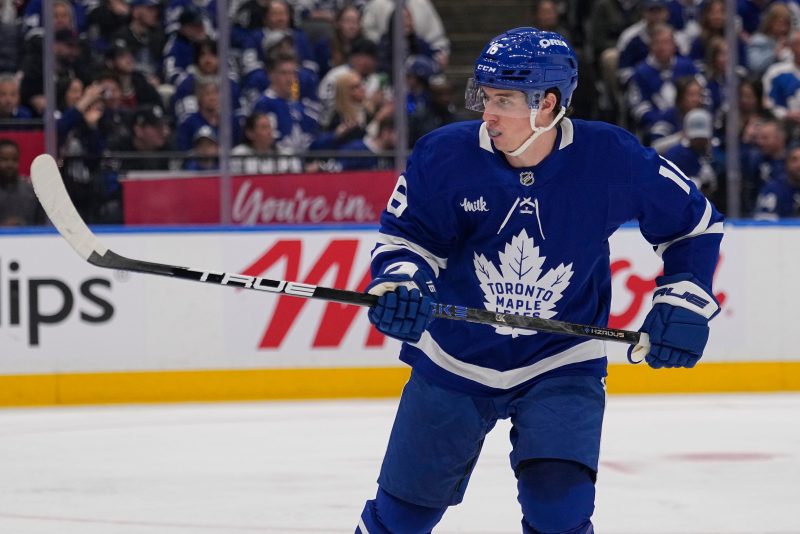 Top NHL free agent heads west after trade, eight-year deal