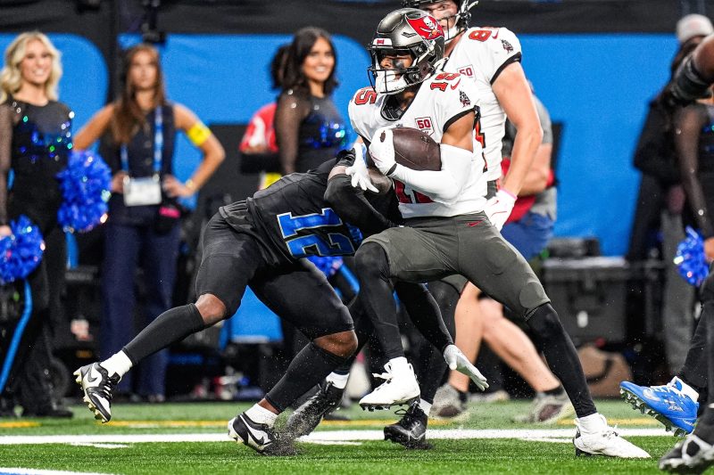 Early fantasy football rankings for Week 11: PPR and non-PPR