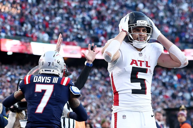 Star wideout scores three times, team still loses