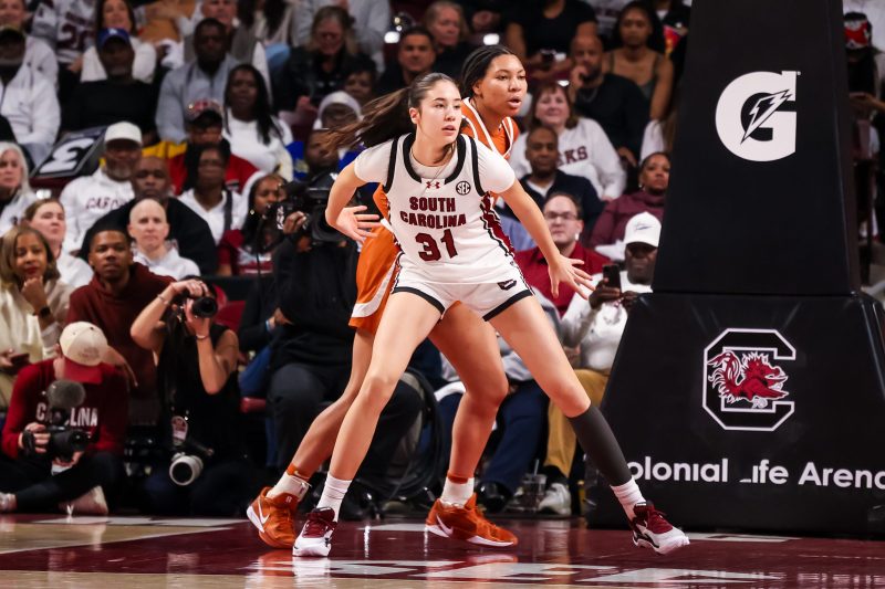 South Carolina hands Texas a second consecutive loss: Score, highlights