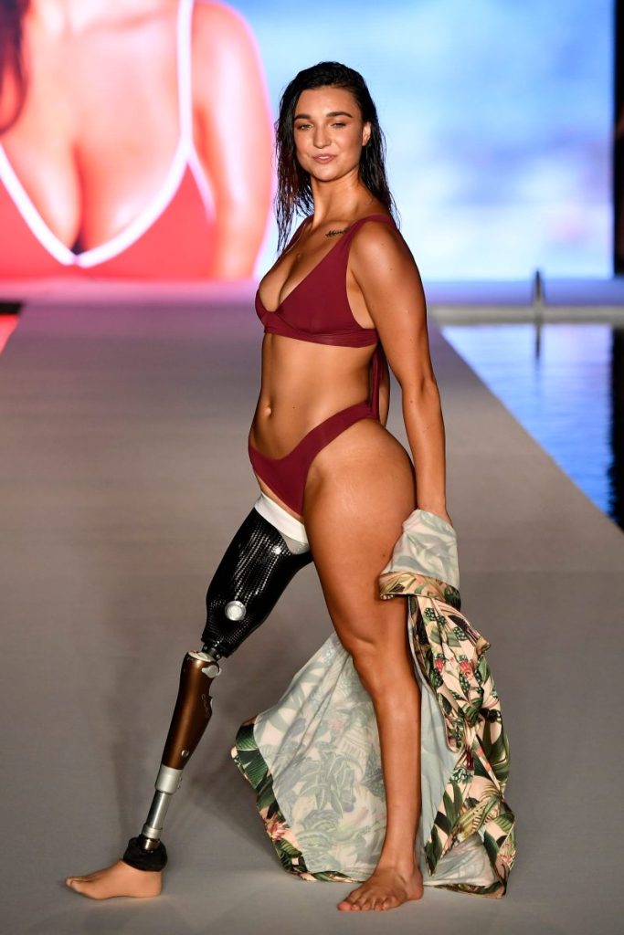 Paralympic snowboarder, swimsuit model shows off power of sports