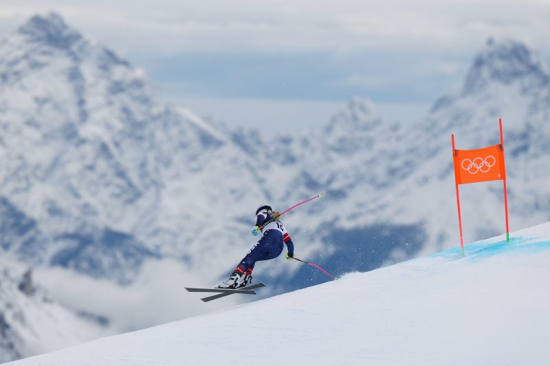 Lindsey Vonn injury update today: Crash details and latest news